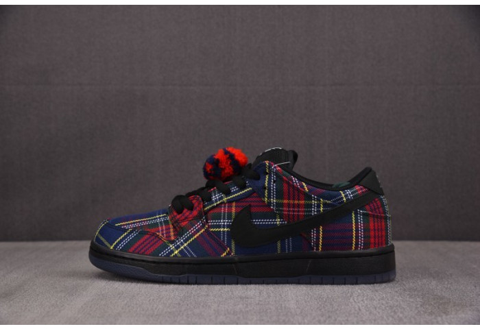 NK SB Dunk Low Nardwuar-II1493-600