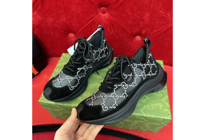 G*u*i sneaker 82