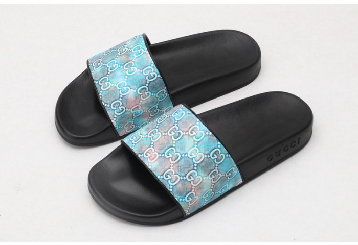 Gucc* Sandal41