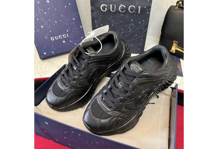 G*u*i sneaker 114