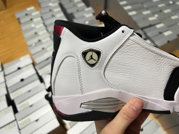 Jordan 14 Retro Black Toe (2024)-487471-160