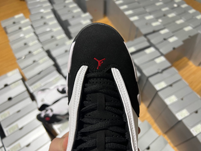 Jordan 14 Retro Black Toe (2024)-487471-160