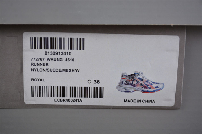 SNEAKER RUNNER 42