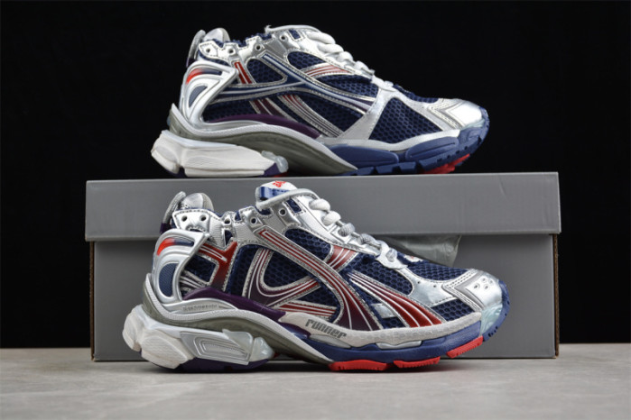 SNEAKER RUNNER 42