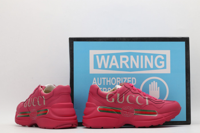 G*u*i* trainer sneaker28