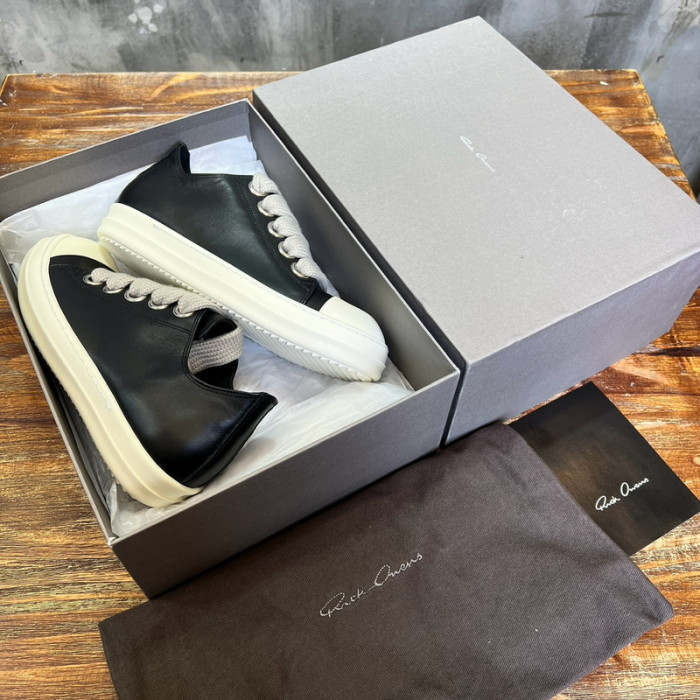 Rick Owen R000052