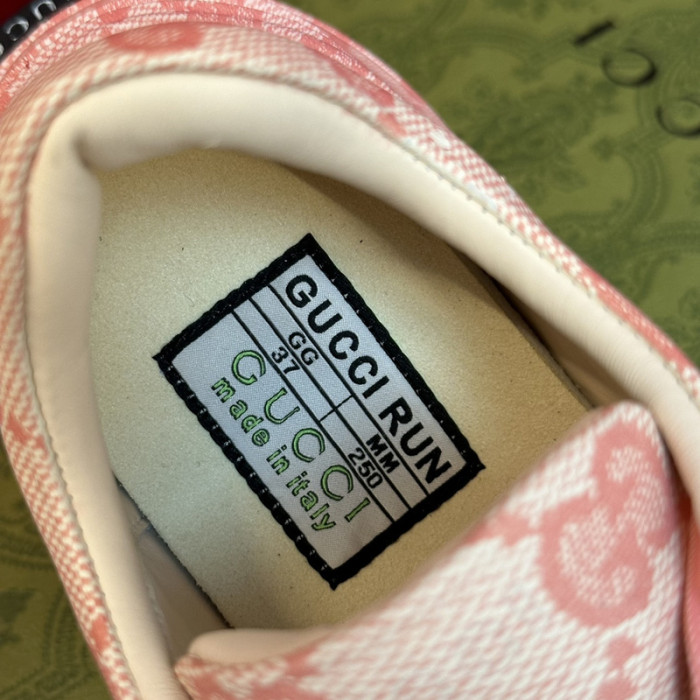 G*u*i sneaker 88