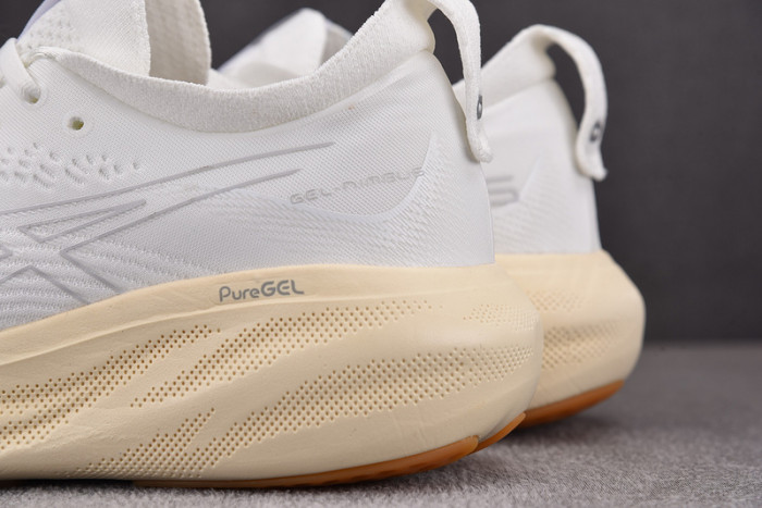 Asics GEL-Nimbus 25- 1011B547-102