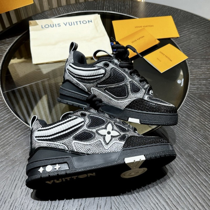 LV snekaers 232