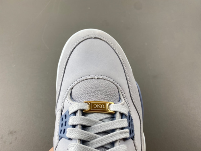 Jordan 4 UNC Tar Heels PE -HV9204-407