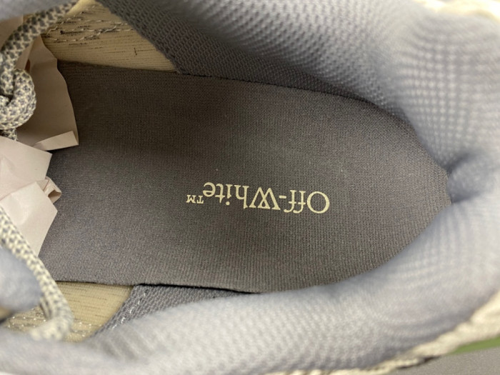 OFF-WHITE OW-62
