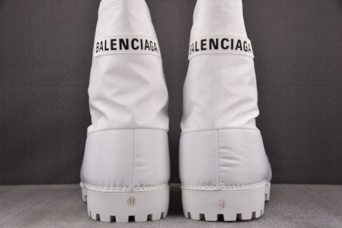 BALENCIAGA BOOT -31