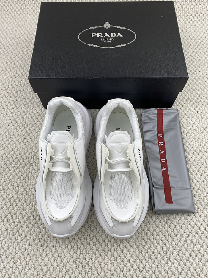 Prada 026