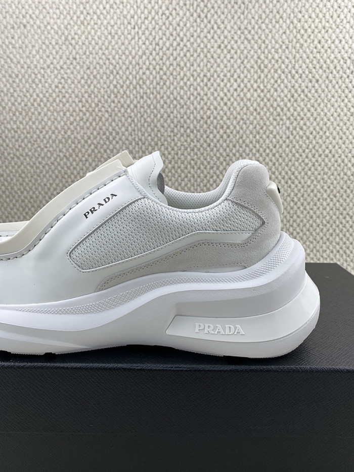 Prada 026