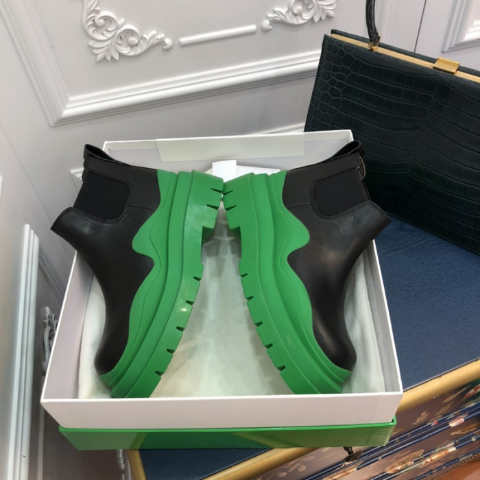 BOTTEGA VENETA-04