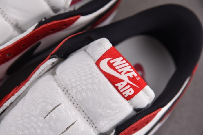 Air Jordan 1 Retro Low OG Chicago-HQ6998-600