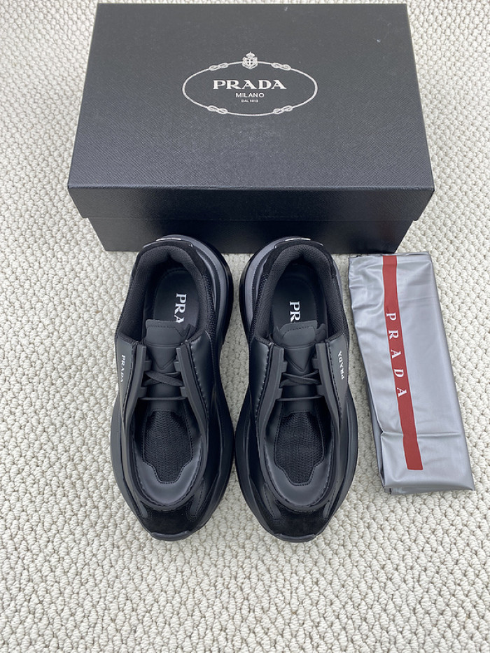 Prada 027