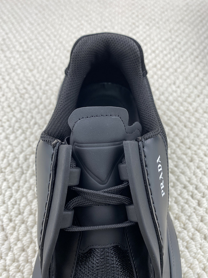 Prada 027