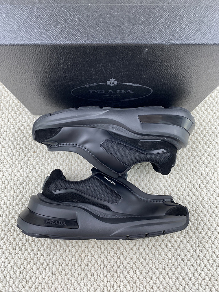 Prada 027