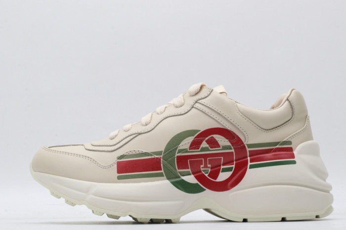 G*u*i* trainer sneaker7