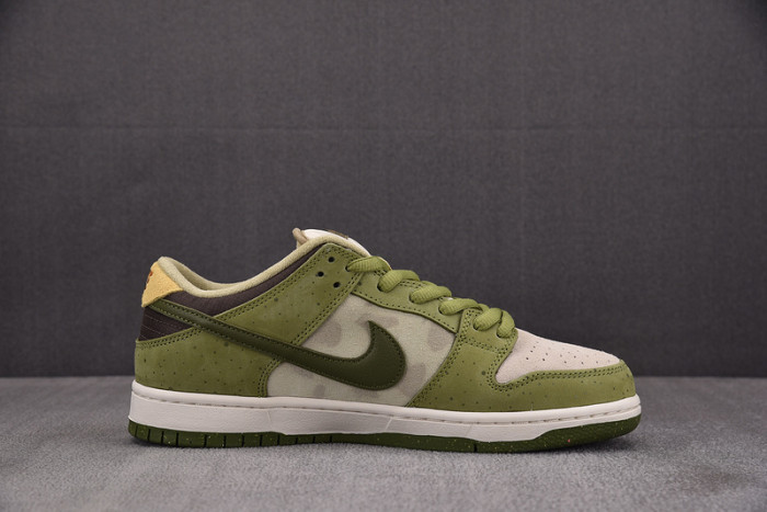 Yuto Horigome × NK SB Dunk Low Pro QS Matcha-HF8022-300