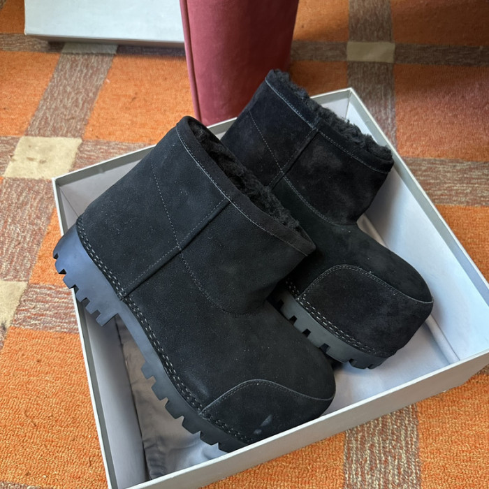 BALENCIAGA BOOT -11