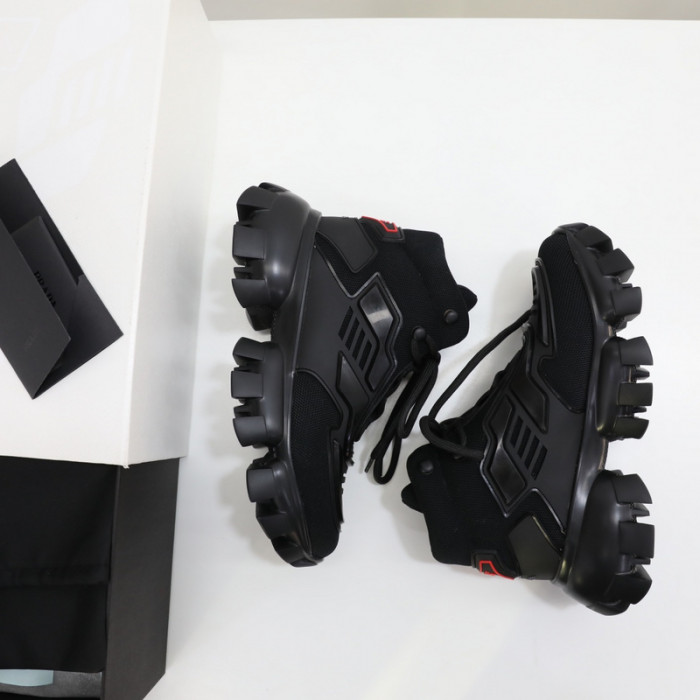 Prada 010