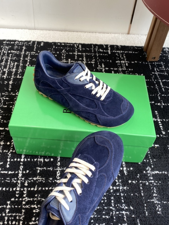 BOTTEGA VENETA-32