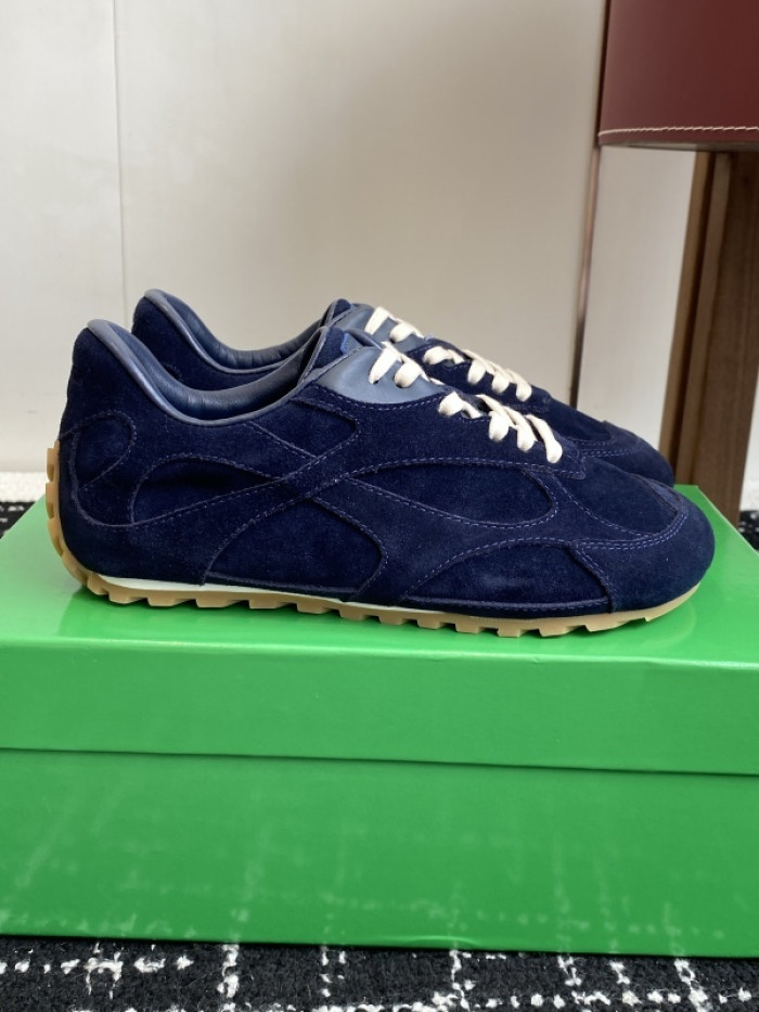 BOTTEGA VENETA-32
