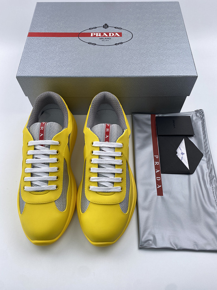 Prada 019