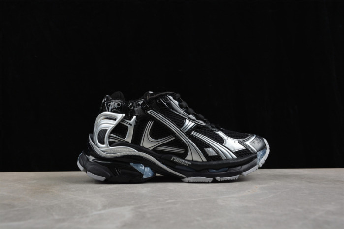 SNEAKER RUNNER 43