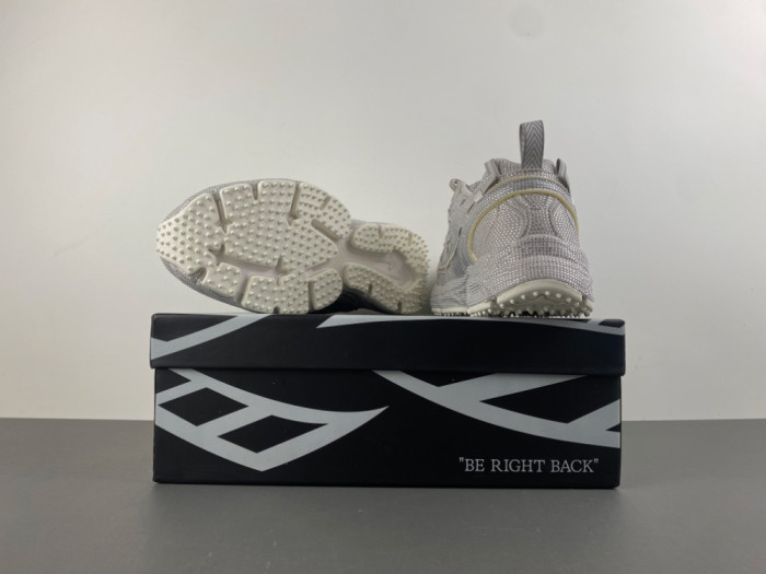 OFF-WHITE OW-61