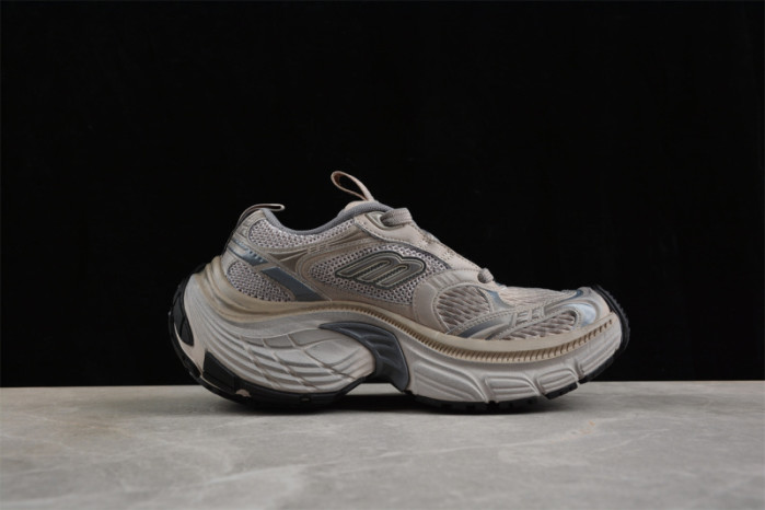 Balenciaga Sneaker -W2MV2 2211