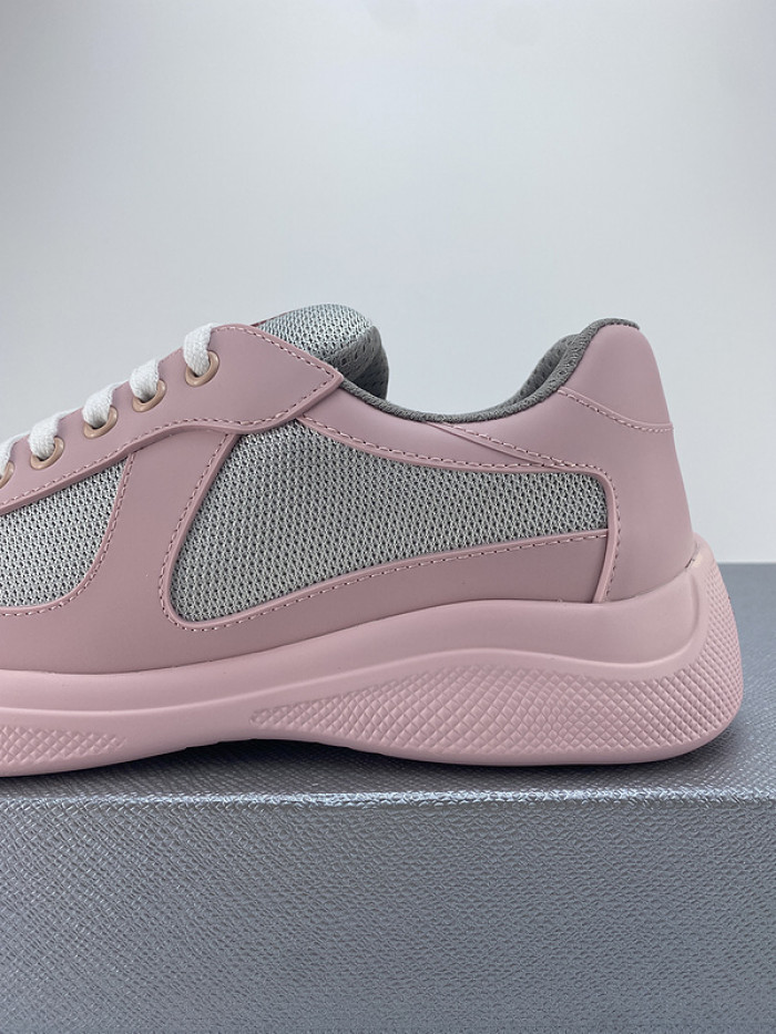 Prada 025
