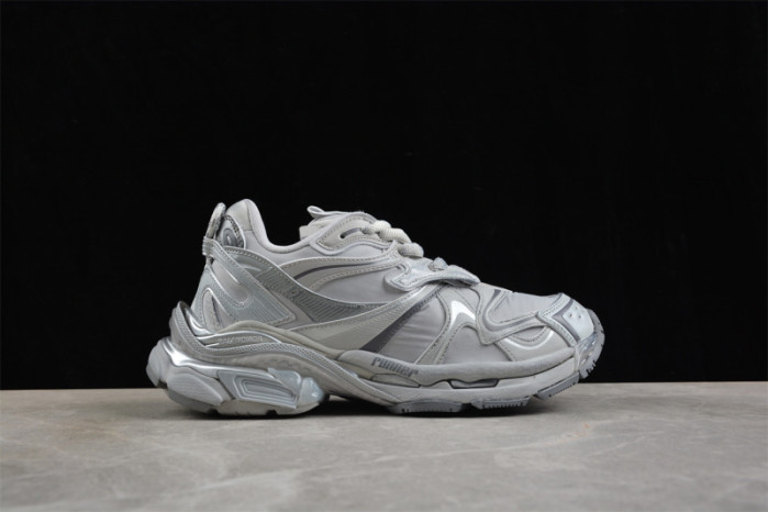 SNEAKER RUNNER 44