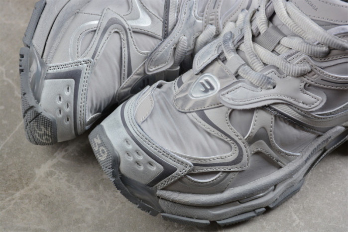 SNEAKER RUNNER 44