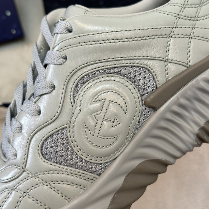 G*u*i sneaker 115