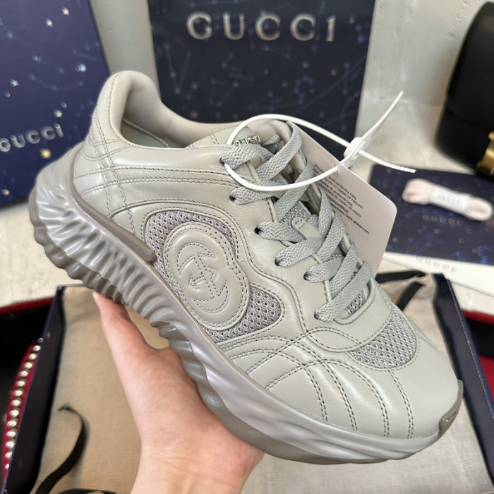 G*u*i sneaker 115