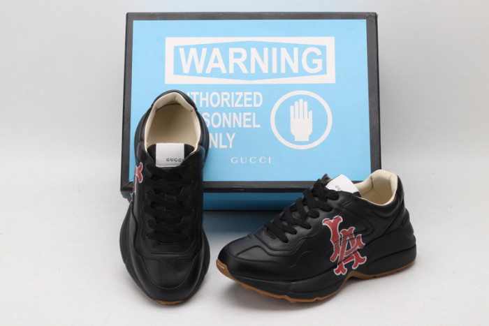 G*u*i* trainer sneaker39