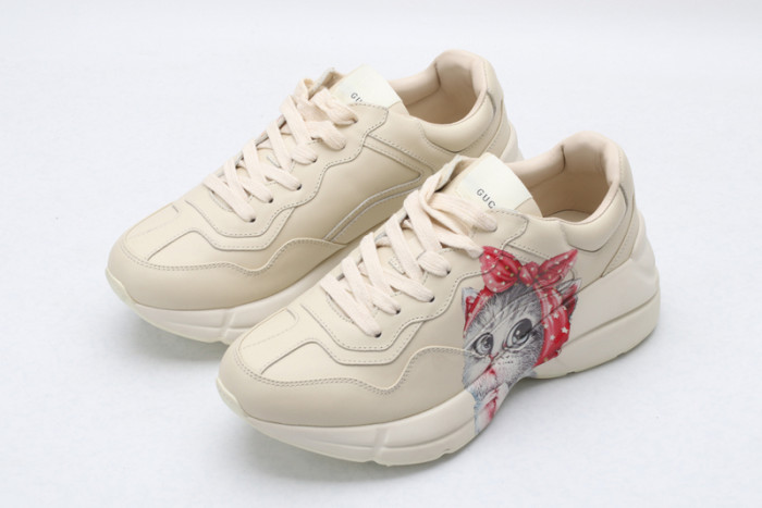 G*u*i* trainer sneaker21