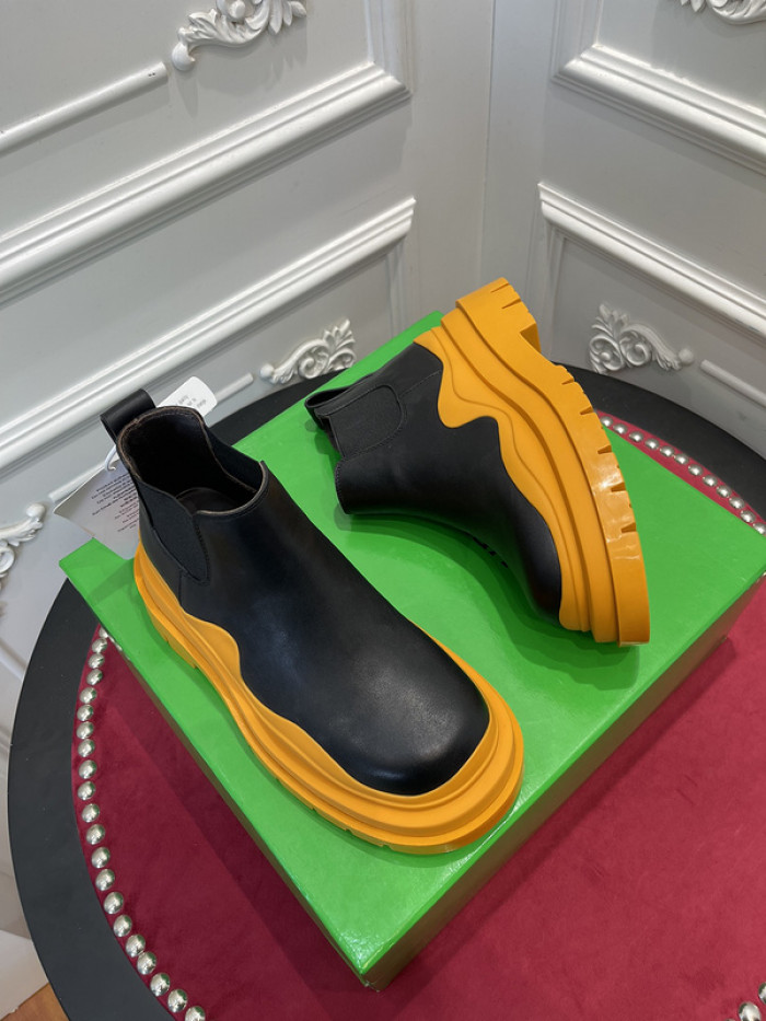 BOTTEGA VENETA-07