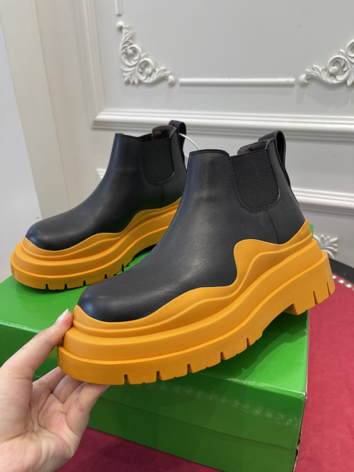 BOTTEGA VENETA-07