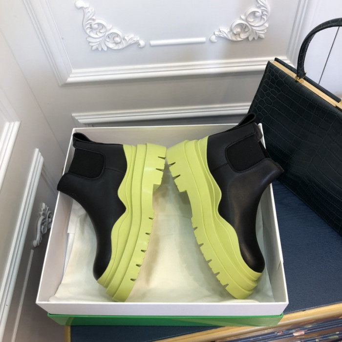 BOTTEGA VENETA-05