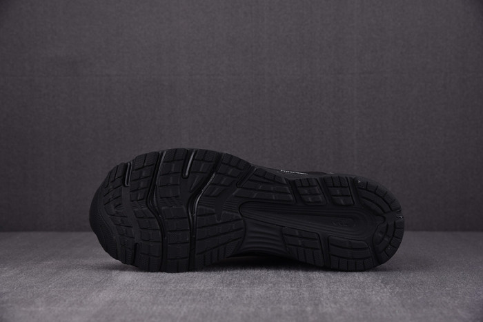 Kiko Kostadinov x Asics Gel-Korika-1023A010-001
