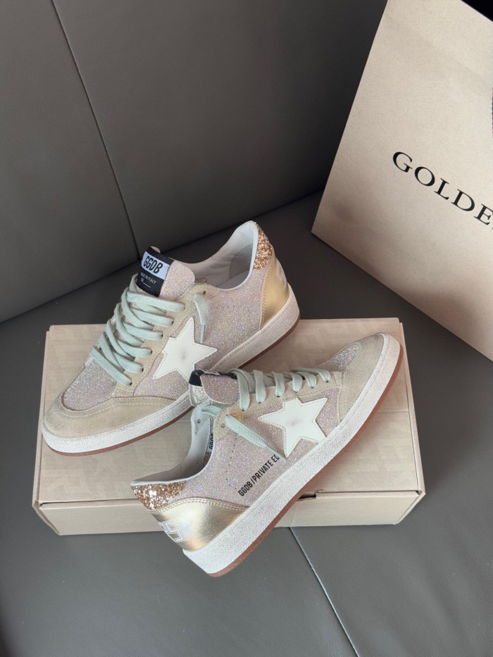GOLDEN GOOSE