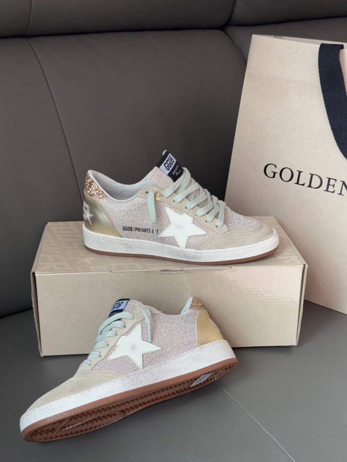 GOLDEN GOOSE