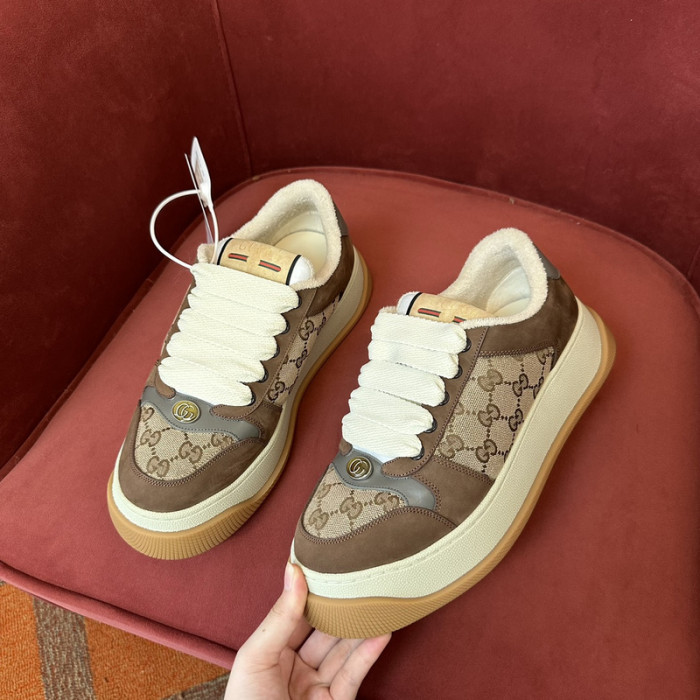 G*u*i sneaker 104