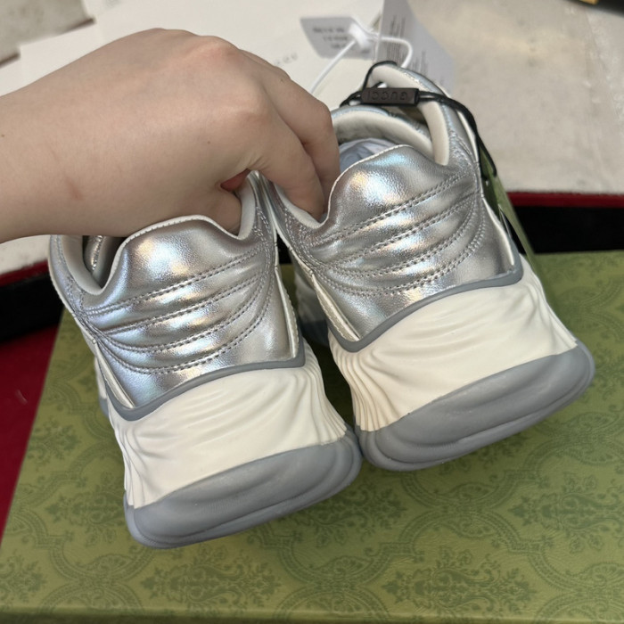 G*u*i sneaker 118