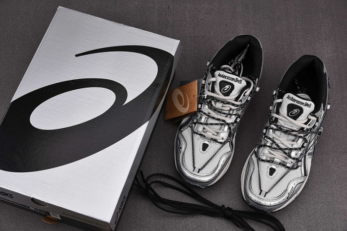 Andersson Bell x Asics Gel-1090- 1203A115-025