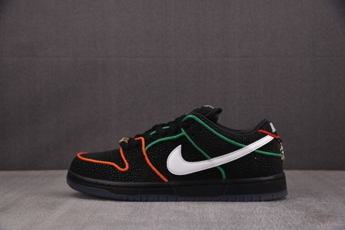 NK SB Dunk Low Bronx Girls Skate-HV1664-001